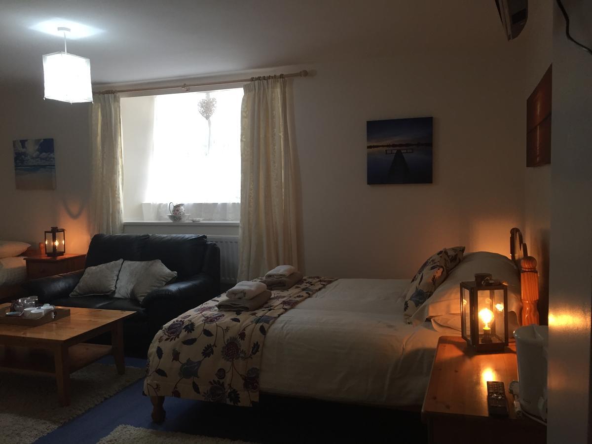 The Mitre Inn Witheridge Εξωτερικό φωτογραφία
