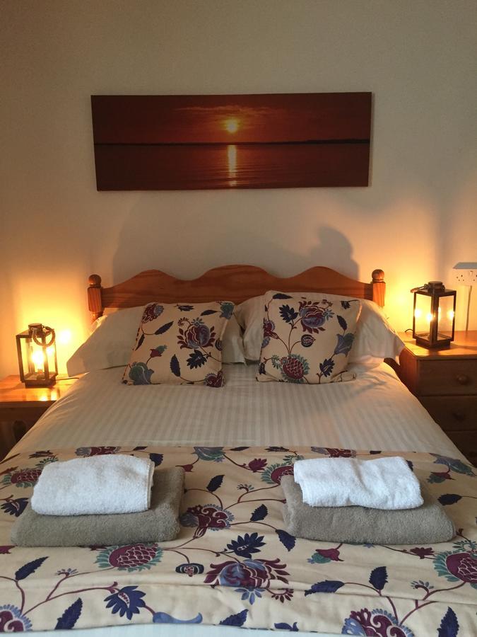 The Mitre Inn Witheridge Εξωτερικό φωτογραφία