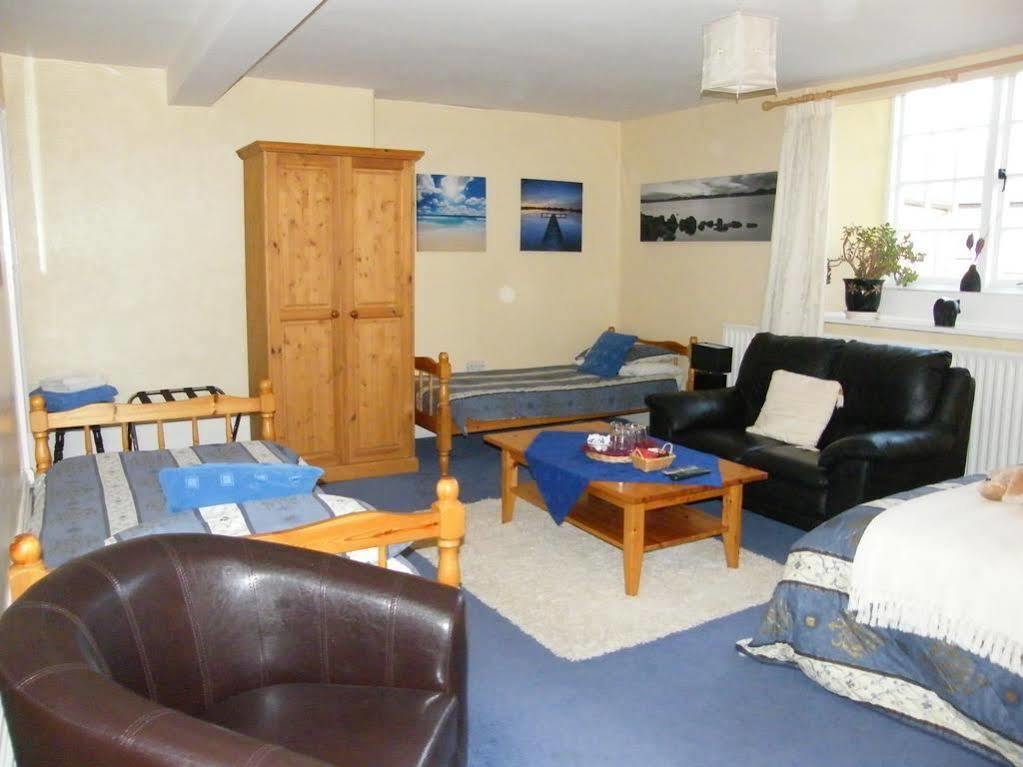 The Mitre Inn Witheridge Εξωτερικό φωτογραφία
