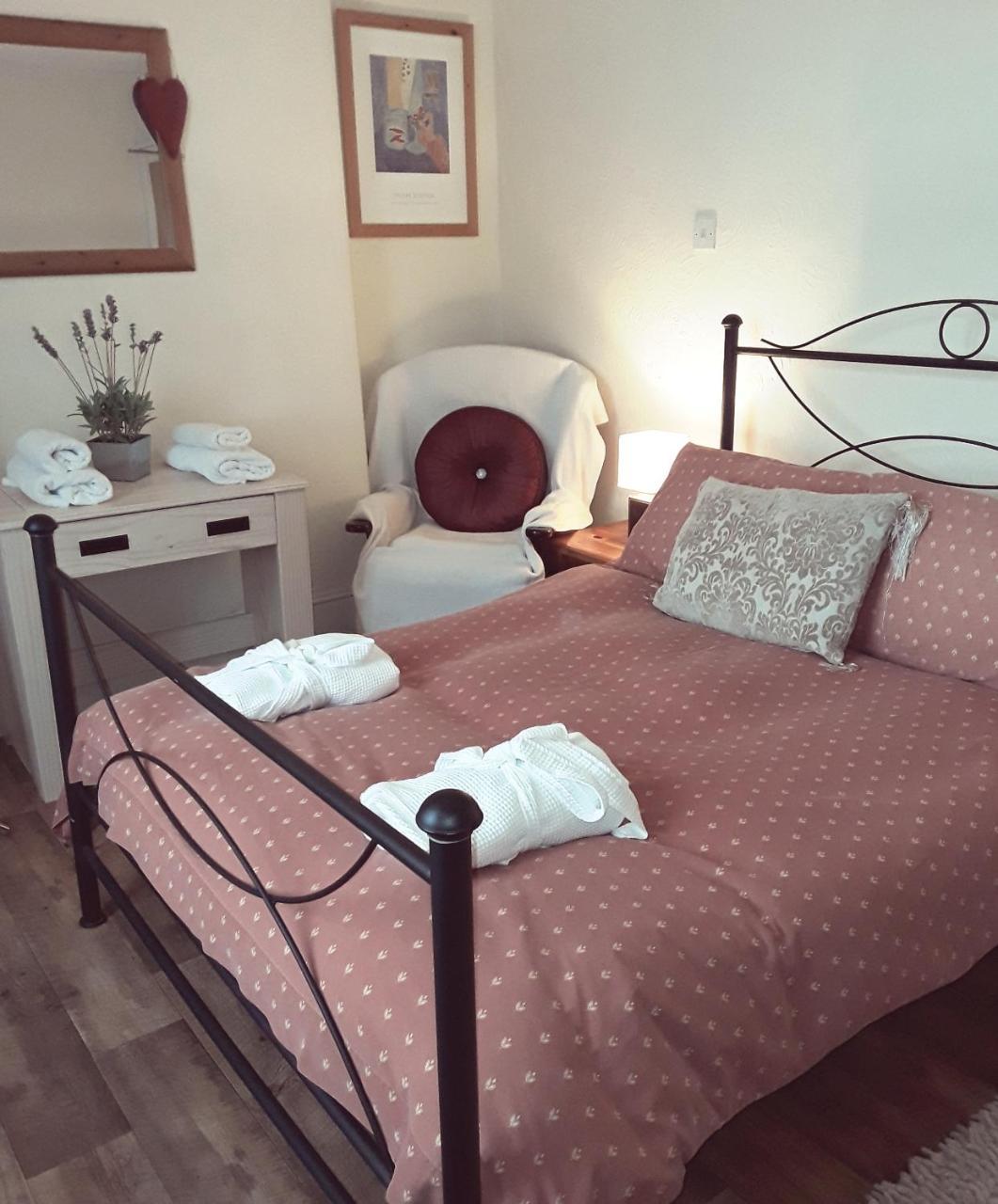 The Mitre Inn Witheridge Εξωτερικό φωτογραφία